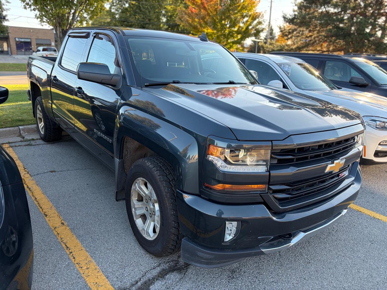 2018 Chevrolet Silverado 1500 4WD Crew Cab 143.5" LT w/2LT Photo