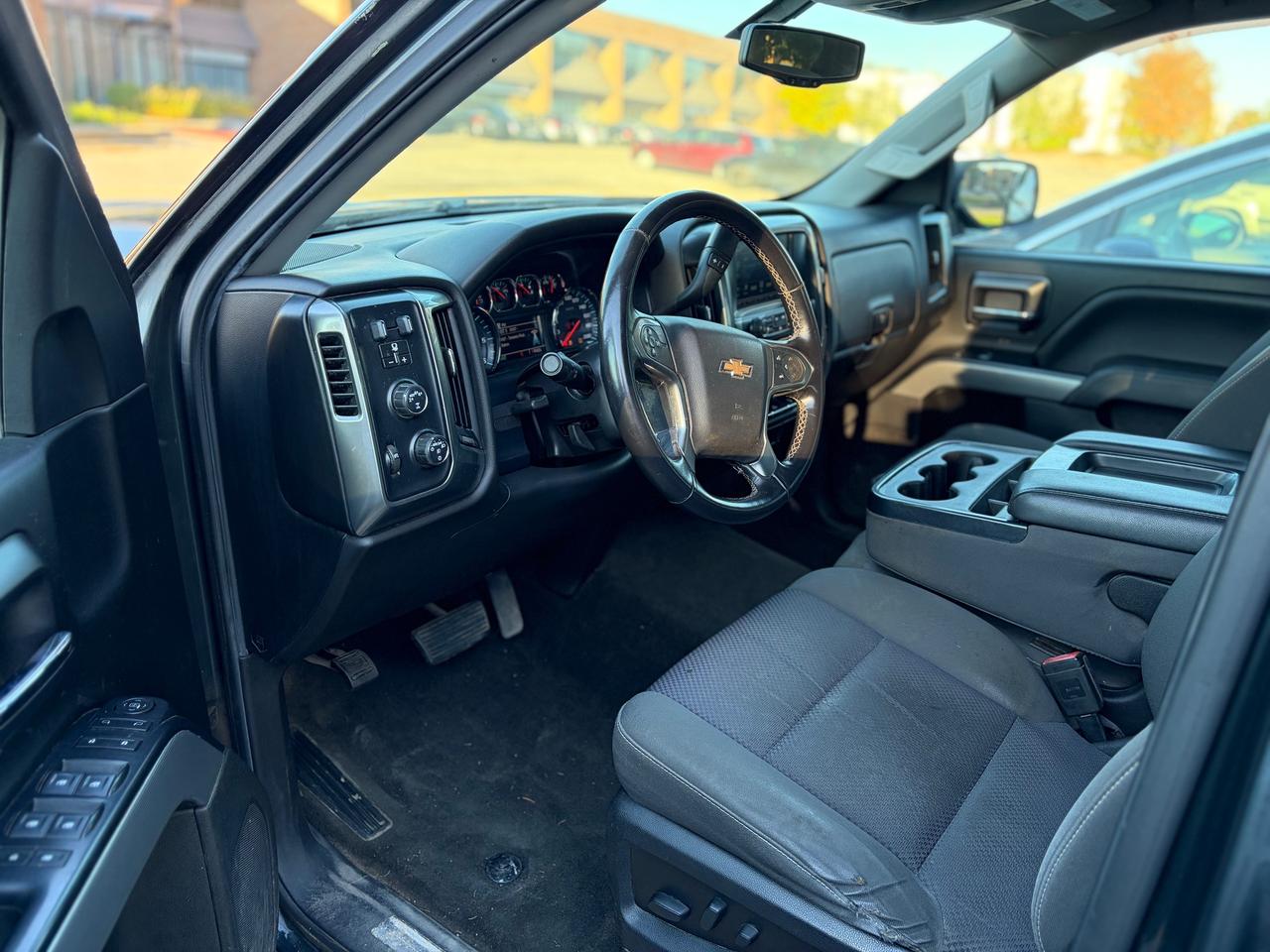 2018 Chevrolet Silverado 1500 4WD Crew Cab 143.5" LT w/2LT Photo
