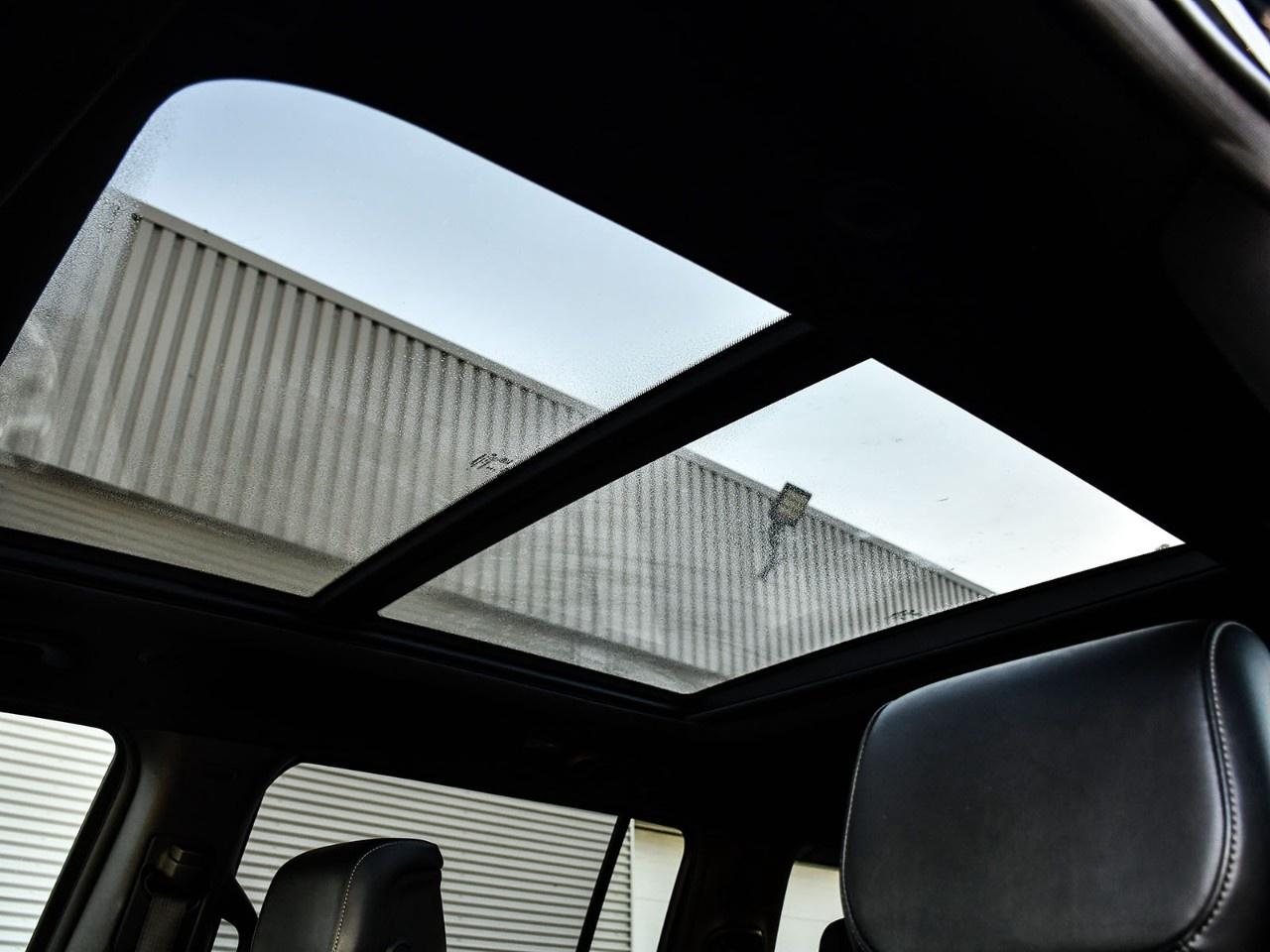 2024 Jeep Wagoneer SERIES II CARBIDE 4X4 Photo
