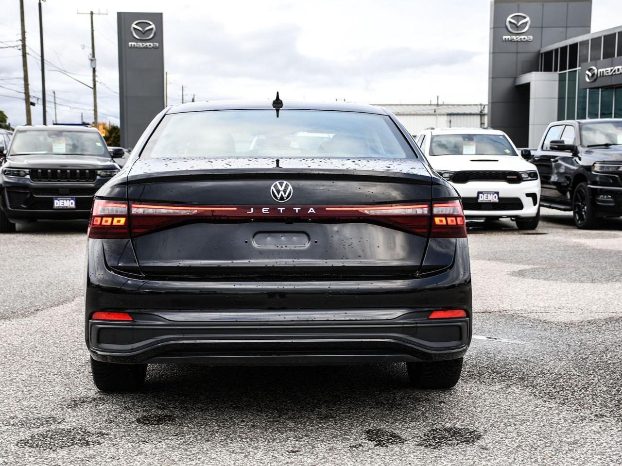 2025 Volkswagen Jetta Comfortline AUTO Photo2