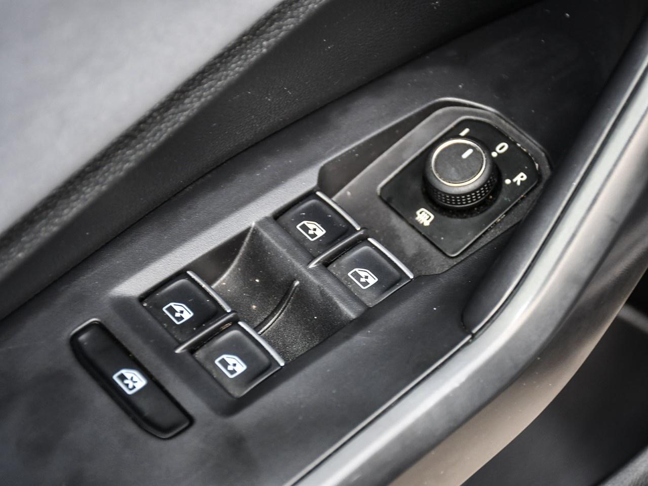 2025 Volkswagen Jetta Comfortline AUTO Photo