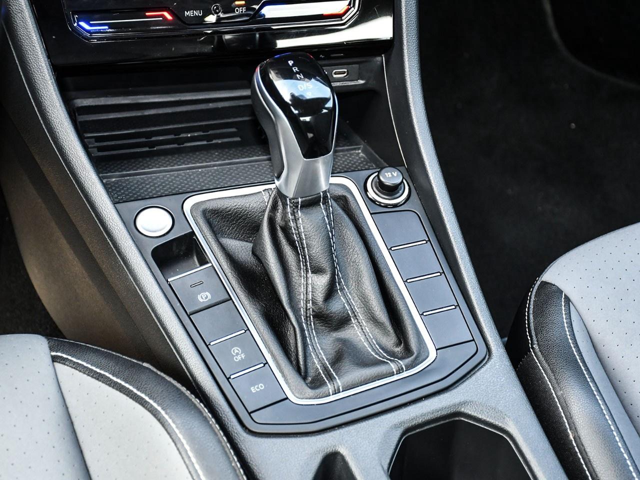 2025 Volkswagen Jetta Comfortline AUTO Photo