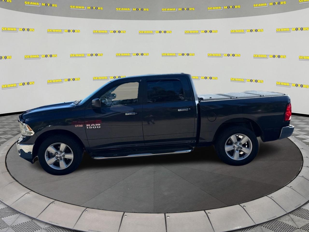 2017 RAM 1500 SLT Photo