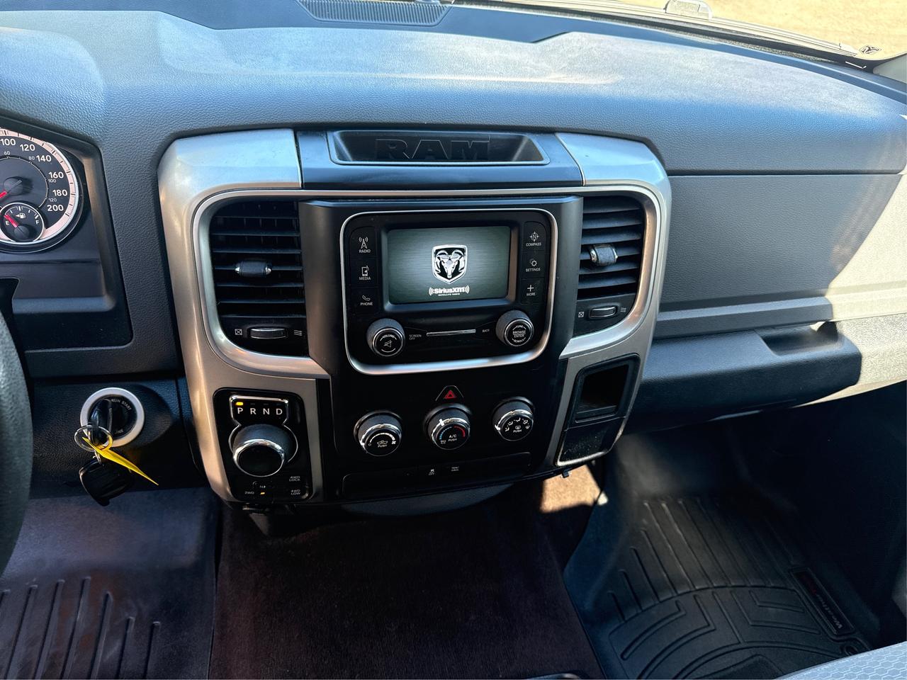 2017 RAM 1500 SLT Photo