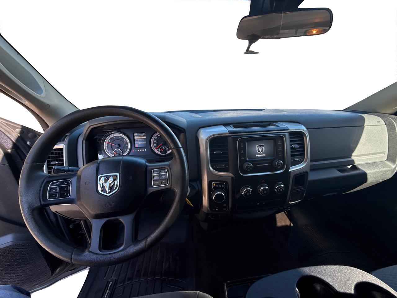 2017 RAM 1500 SLT Photo