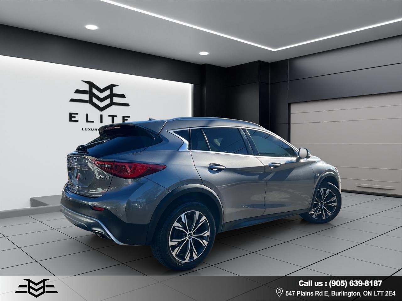 2018 Infiniti QX30 QX30 - Navigation System - Backup Camera !!! Photo