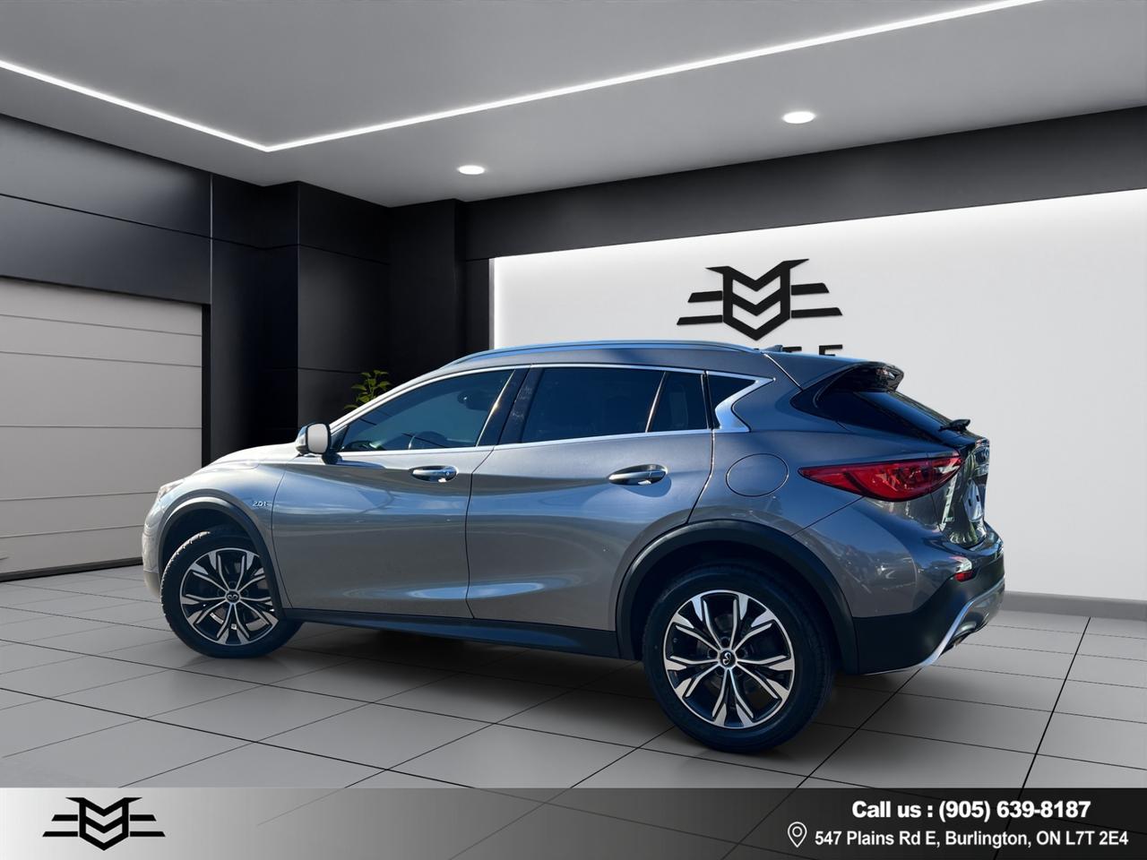 2018 Infiniti QX30 QX30 - Navigation System - Backup Camera !!! Photo
