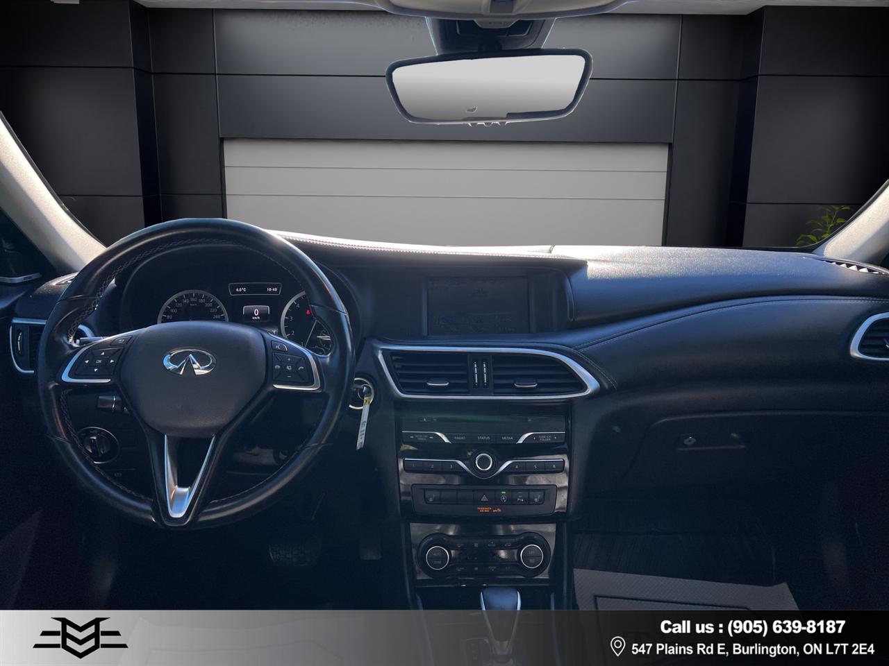 2018 Infiniti QX30 QX30 - Navigation System - Backup Camera !!! Photo