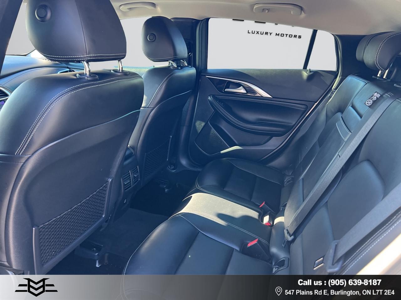 2018 Infiniti QX30 QX30 - Navigation System - Backup Camera !!! Photo