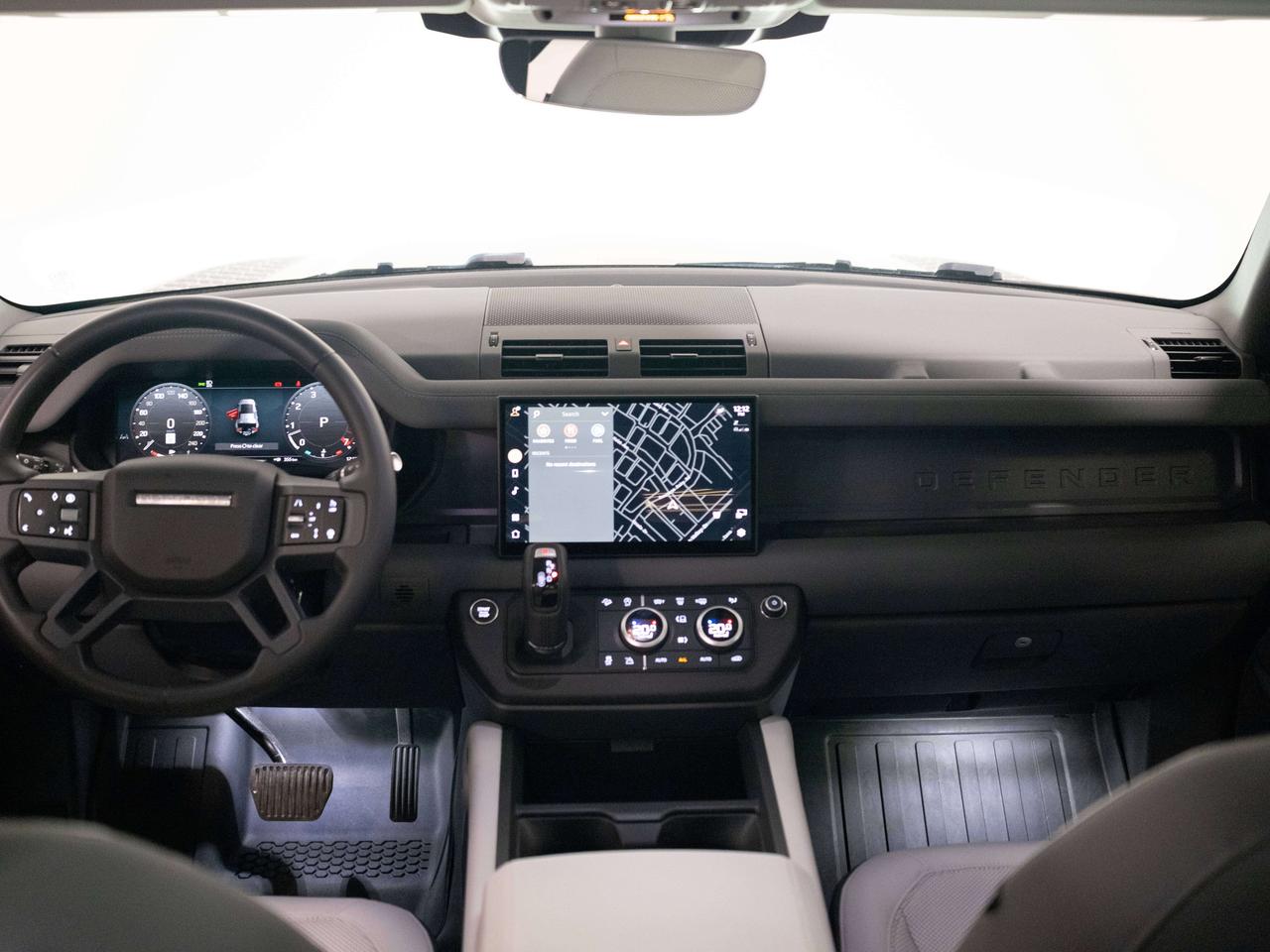 2025 Land Rover Defender X-DYNAMIC | SE | P400 | PANO | 22 IN Photo