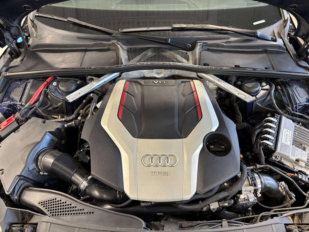 2018 Audi S5 Technik|QUATTRO|3.0T|MASSAGE|CLUSTERNAV|CARBON|+++ Photo