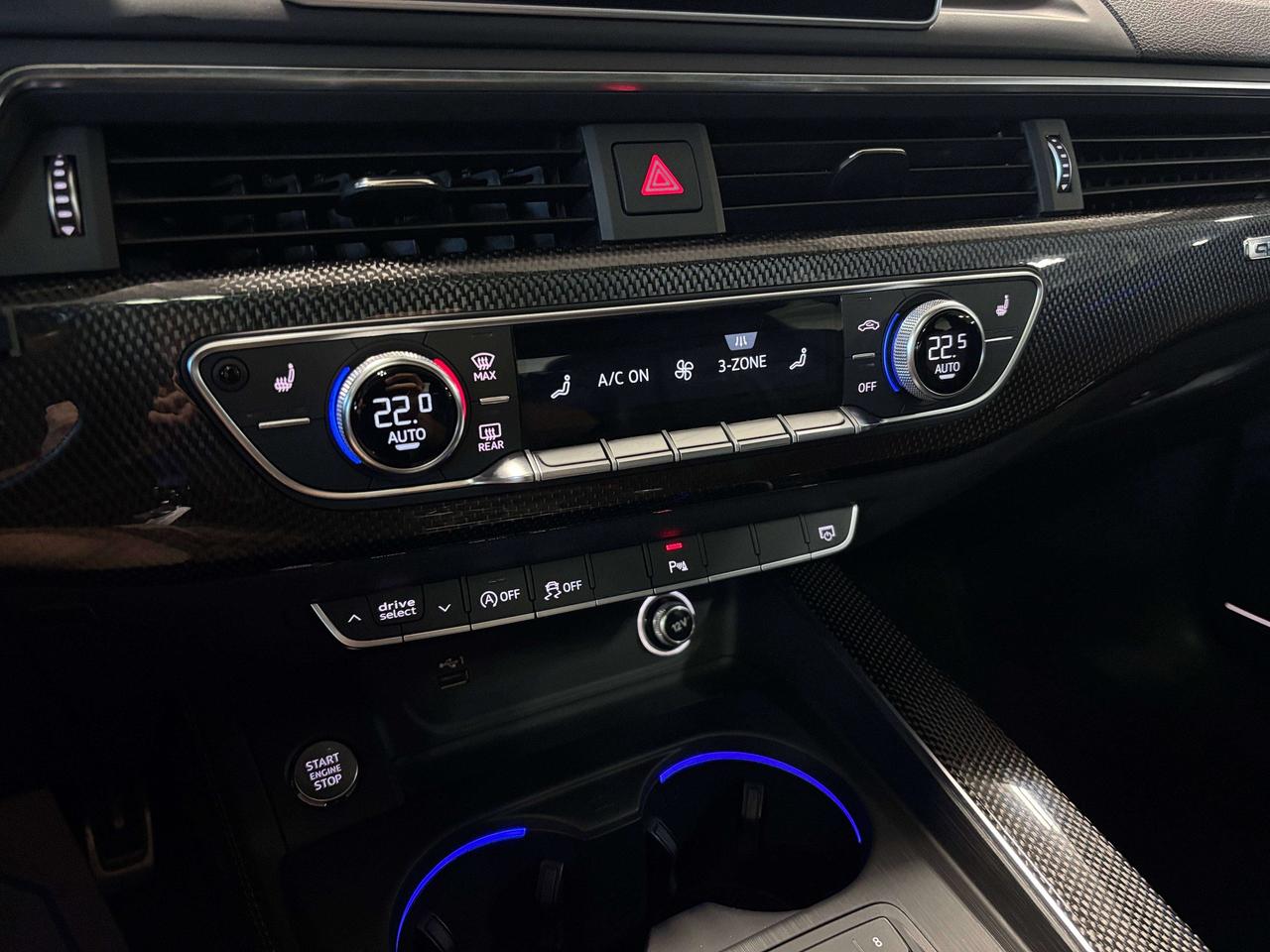 2018 Audi S5 Technik|QUATTRO|3.0T|MASSAGE|CLUSTERNAV|CARBON|+++ Photo