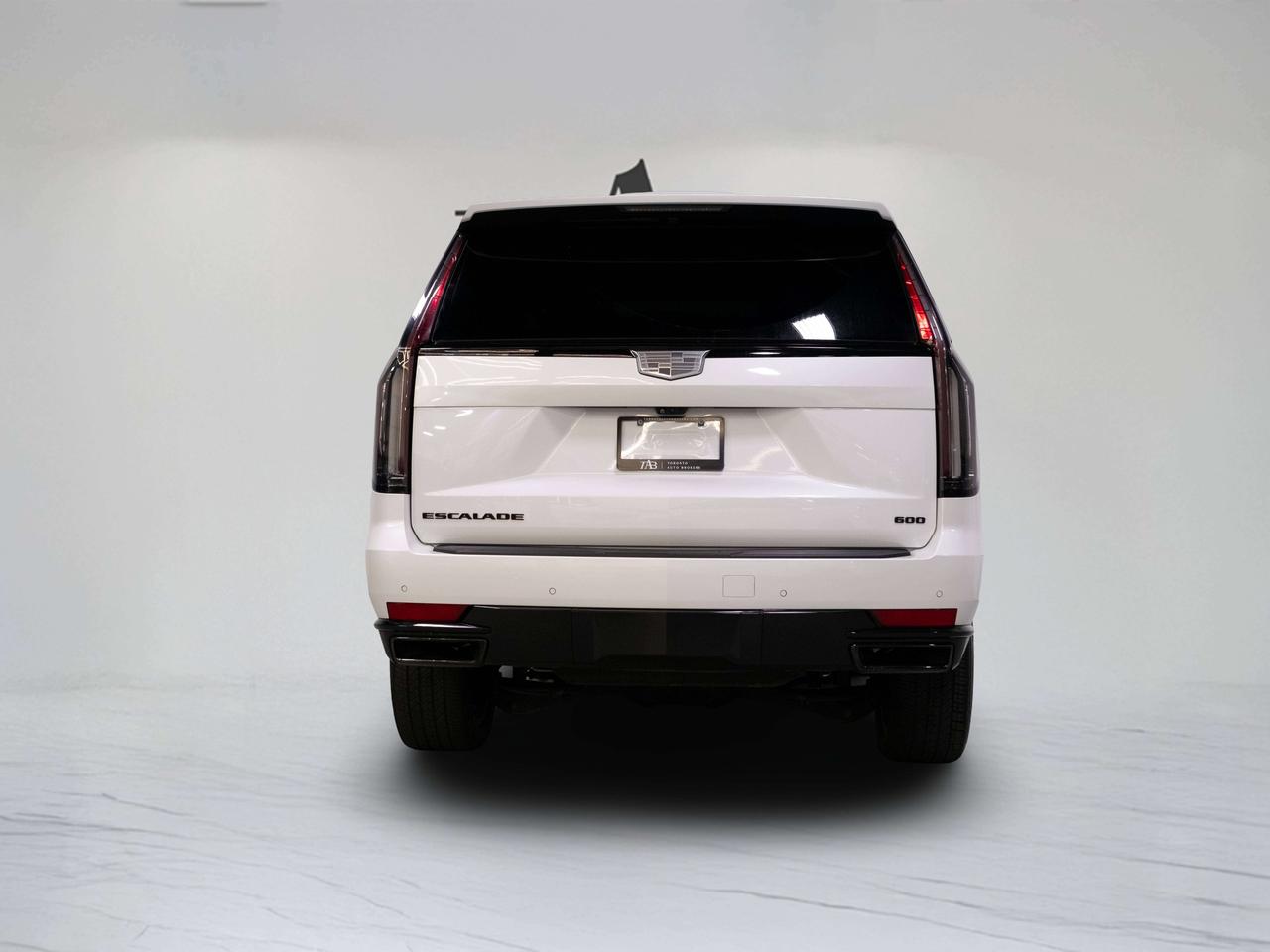 2024 Cadillac Escalade SPORT PLATINUM | 7 PASS | TOURING & ONYX PKG Photo
