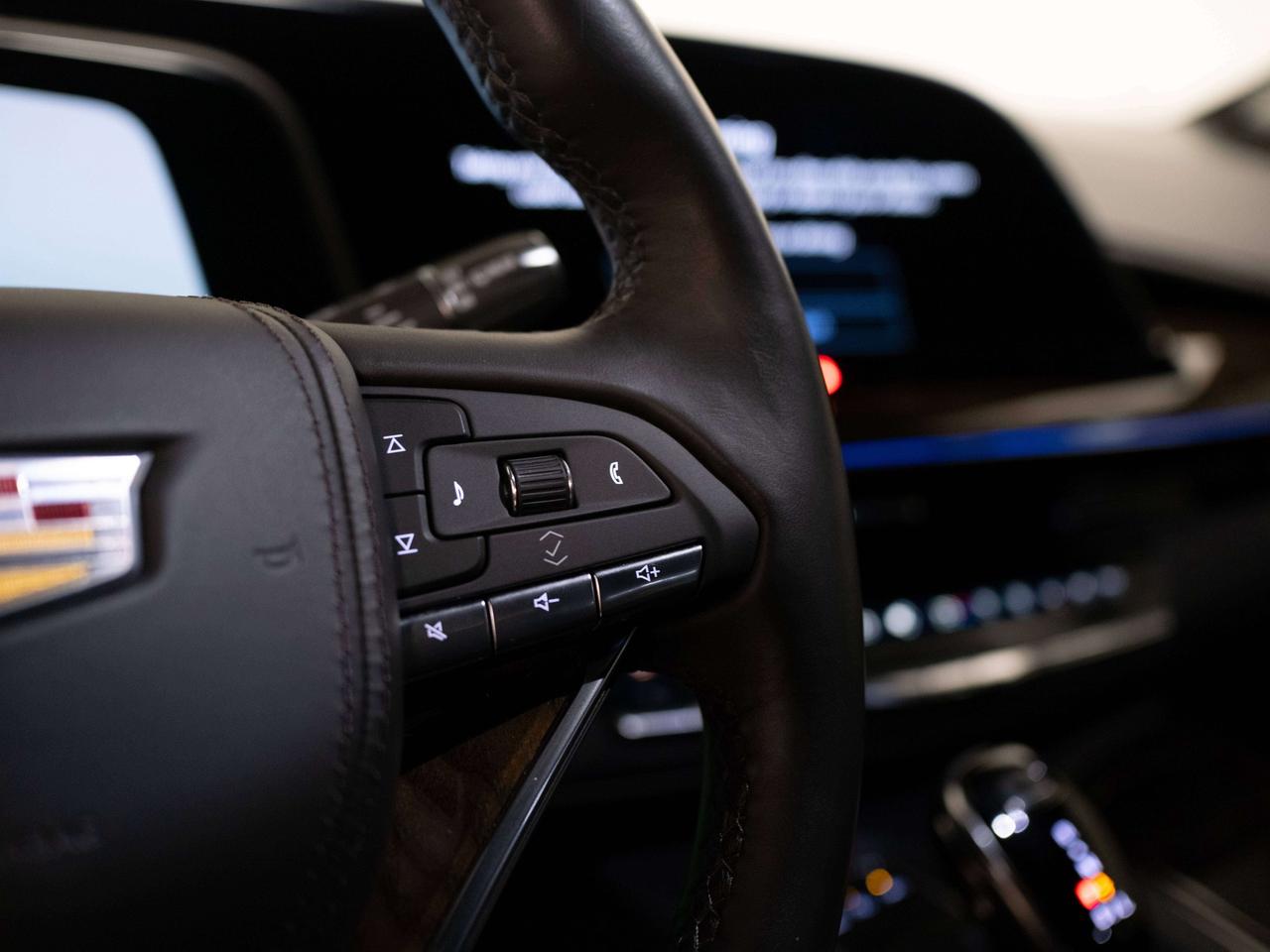 2024 Cadillac Escalade SPORT PLATINUM | 7 PASS | TOURING & ONYX PKG Photo