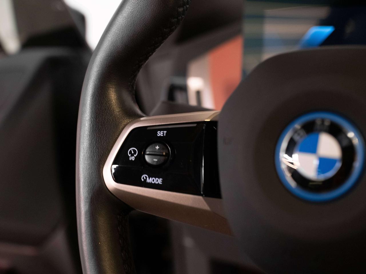 2025 BMW iX XDRIVE50 | PREMIUM ENHANCED | ASSIST PKG | 22 IN Photo