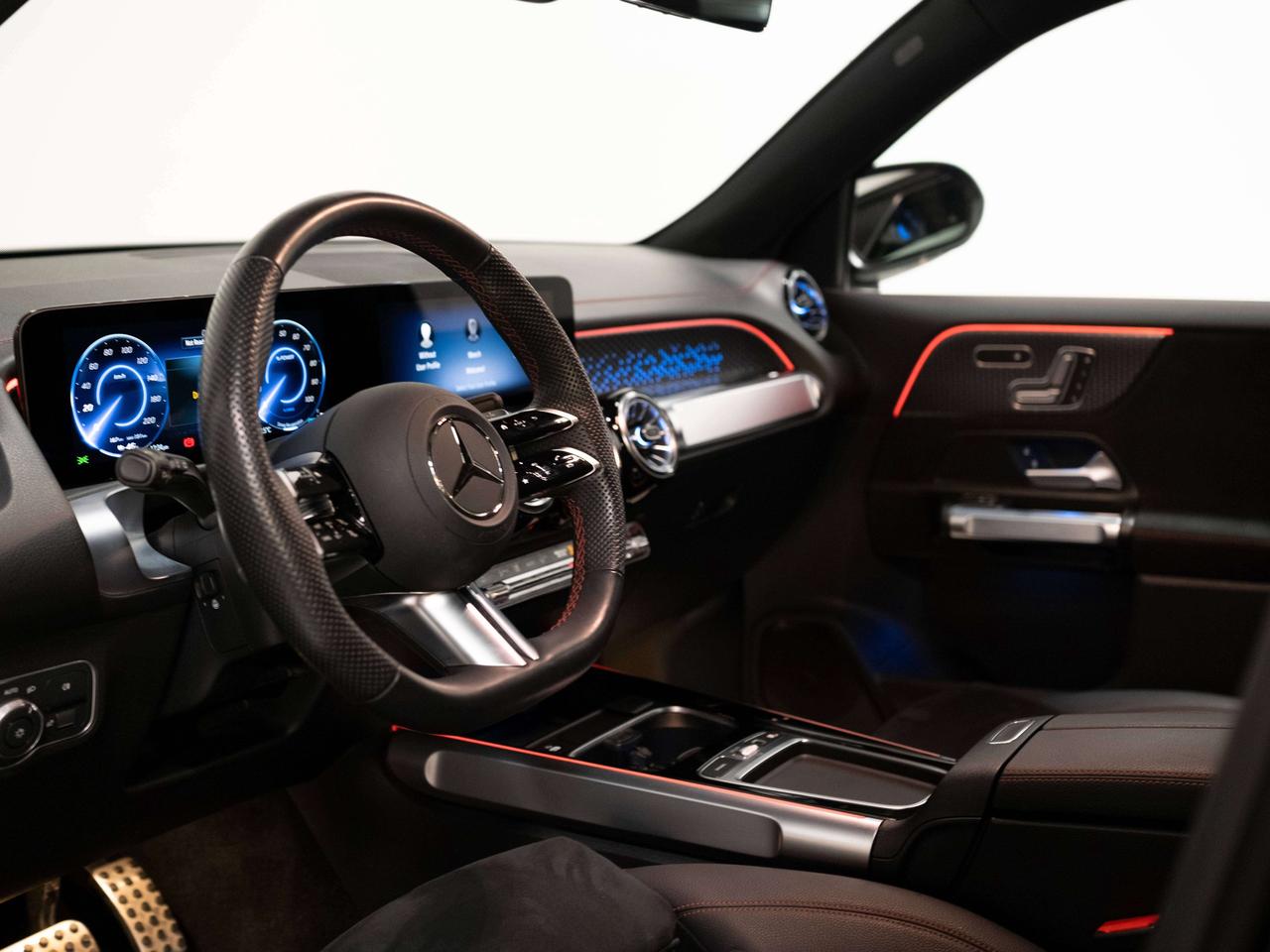 2025 Mercedes-Benz EQB 300 | MATTE | EXCLUSIVE & NIGHT PKG | 20 IN Photo