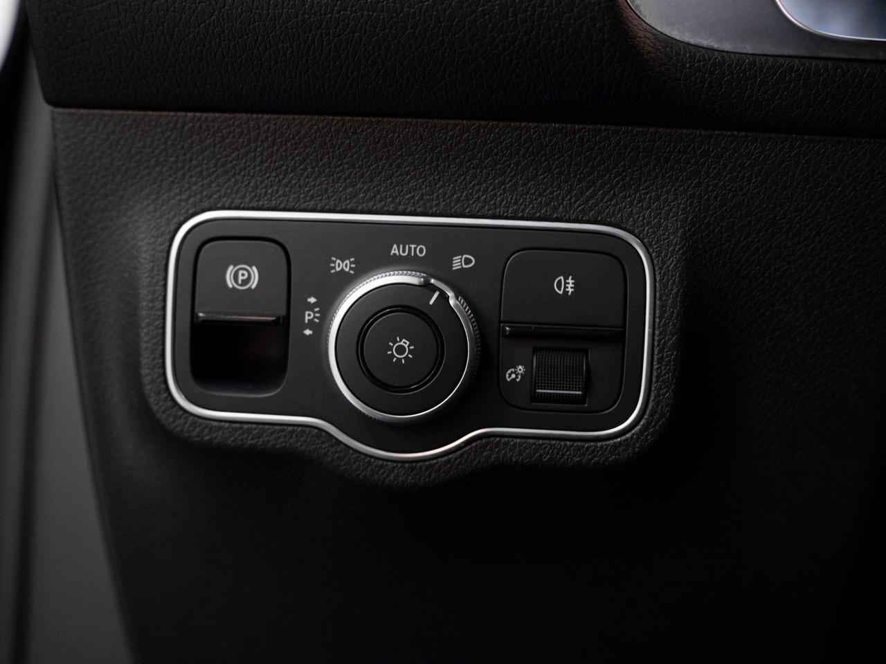 2025 Mercedes-Benz EQB 300 | MATTE | EXCLUSIVE & NIGHT PKG | 20 IN Photo
