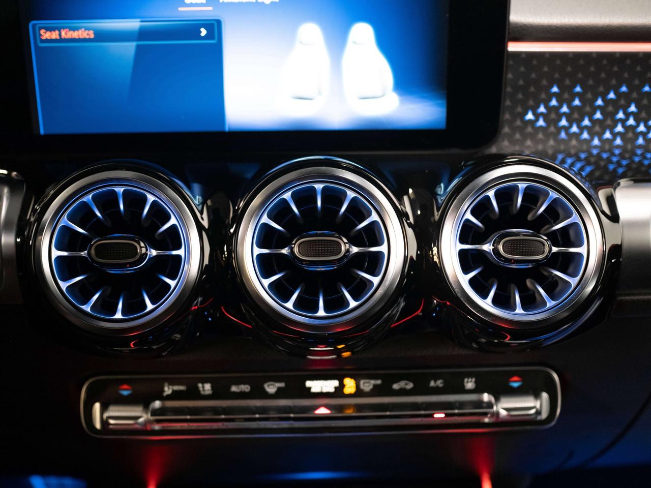 2025 Mercedes-Benz EQB 300 | MATTE | EXCLUSIVE & NIGHT PKG | 20 IN Photo