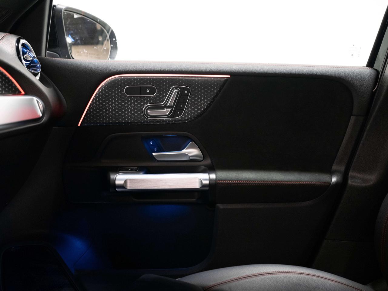 2025 Mercedes-Benz EQB 300 | MATTE | EXCLUSIVE & NIGHT PKG | 20 IN Photo