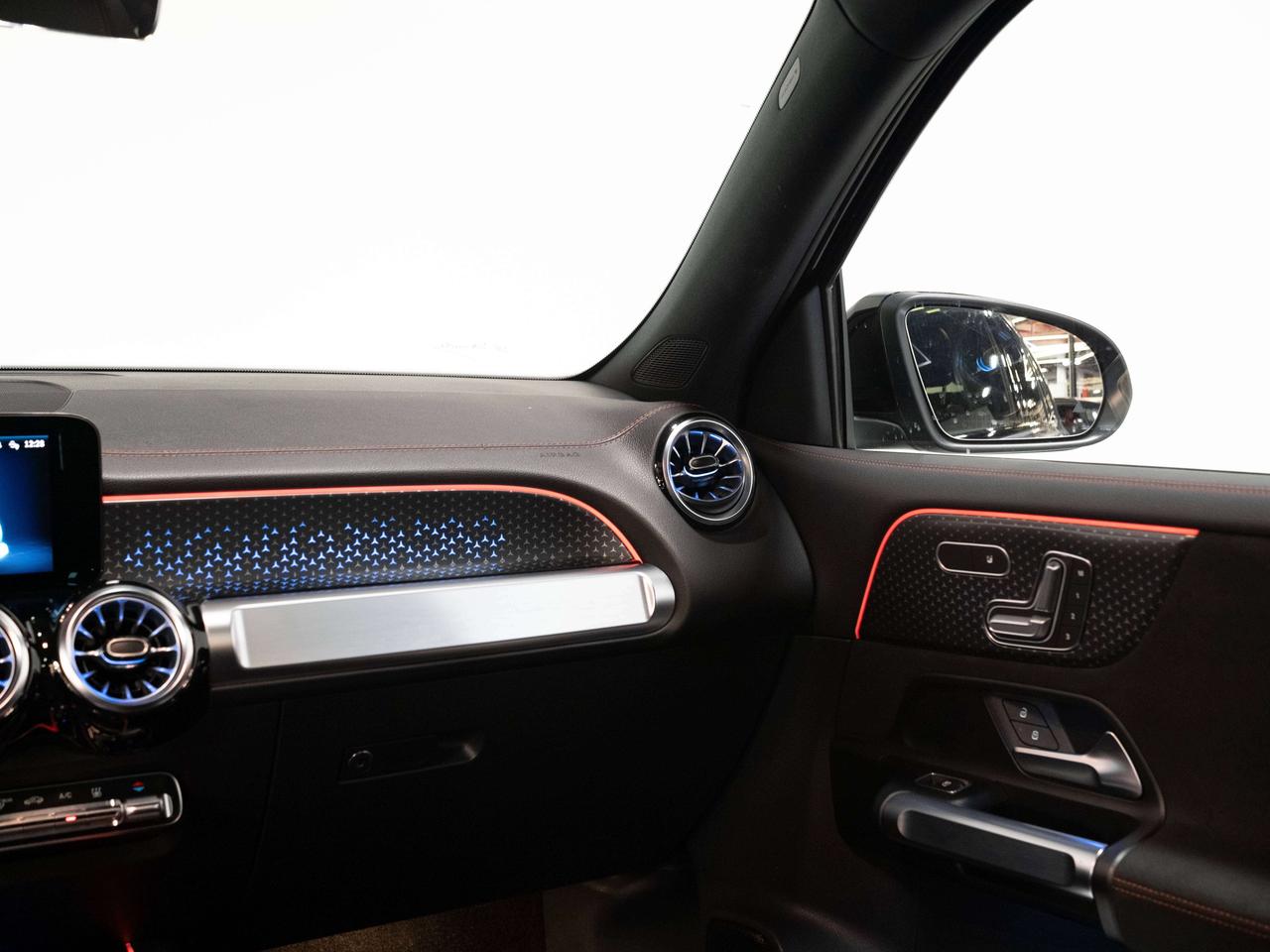 2025 Mercedes-Benz EQB 300 | MATTE | EXCLUSIVE & NIGHT PKG | 20 IN Photo