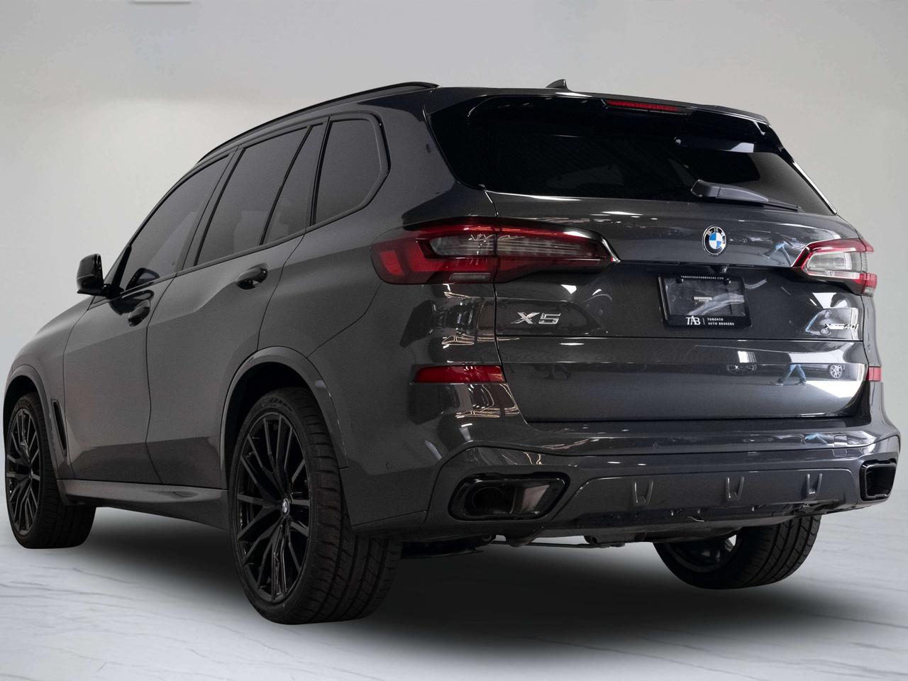 2022 BMW X5 XDRIVE40I | M-SPORT | PREMIUM ESSENTIAL | 22 IN Photo