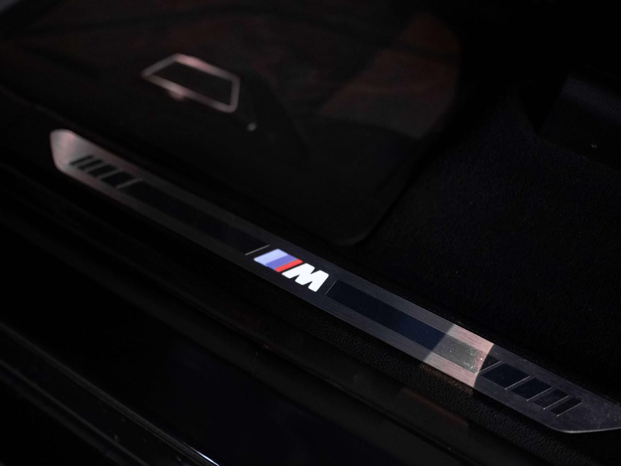 2022 BMW X5 XDRIVE40I | M-SPORT | PREMIUM ESSENTIAL | 22 IN Photo