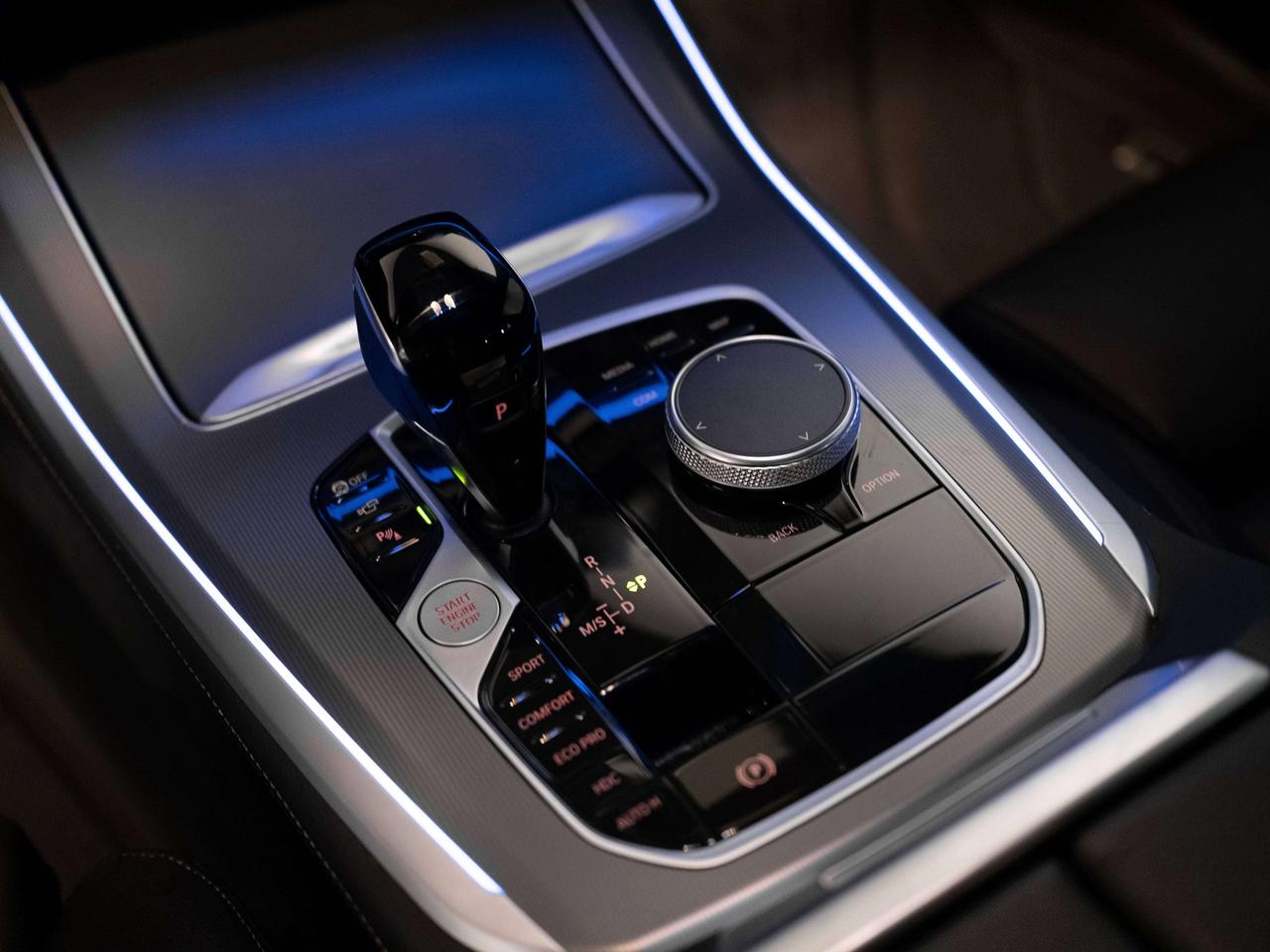 2022 BMW X5 XDRIVE40I | M-SPORT | PREMIUM ESSENTIAL | 22 IN Photo