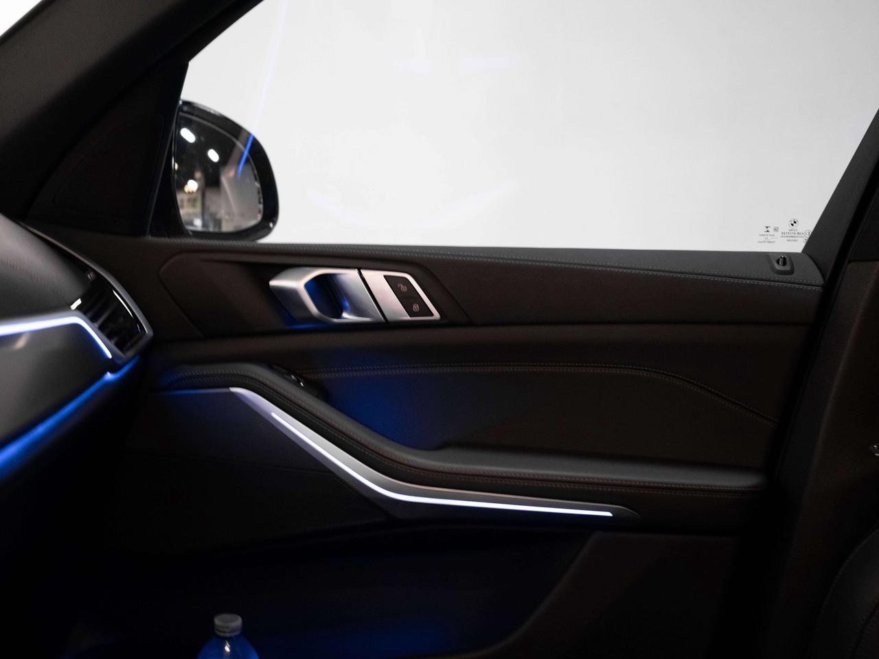 2022 BMW X5 XDRIVE40I | M-SPORT | PREMIUM ESSENTIAL | 22 IN Photo