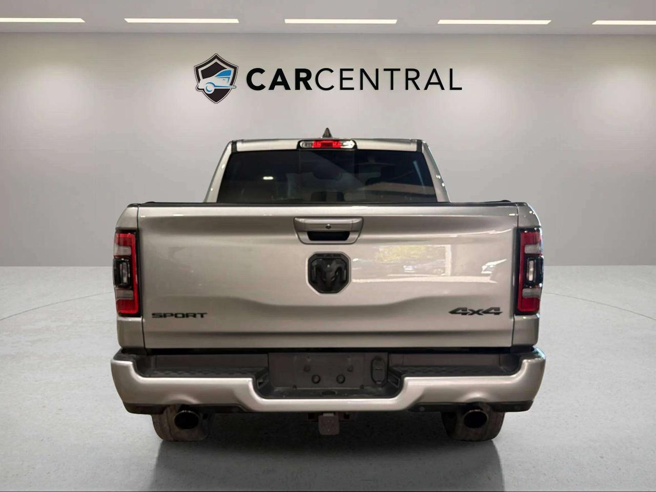 2023 RAM 1500 SPORT| CLEAN CARFAX| MIDNIGHT EDITION| TONNEAU Photo