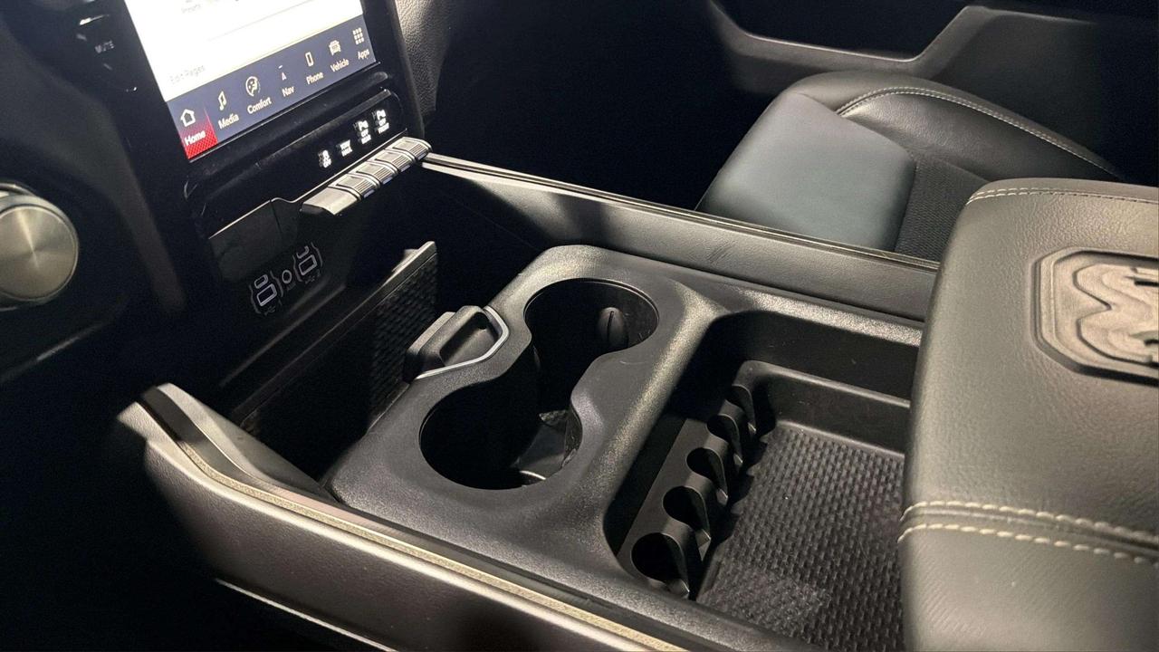 2023 RAM 1500 SPORT| CLEAN CARFAX| MIDNIGHT EDITION| TONNEAU Photo