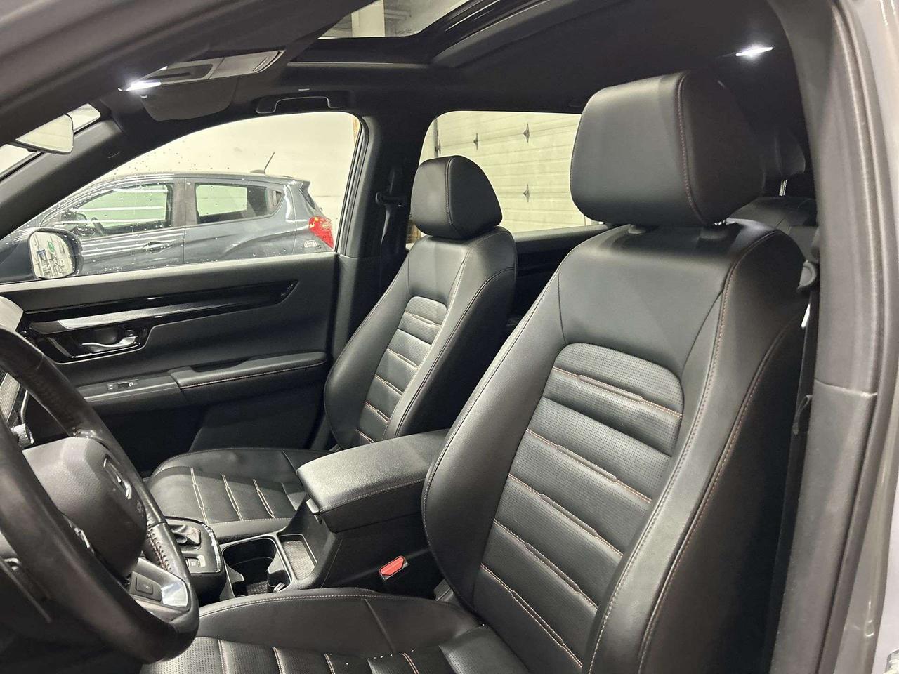 2023 Honda CR-V TOURING AWD |HTD LEATHER | SUNROOF |CARPLAY Photo
