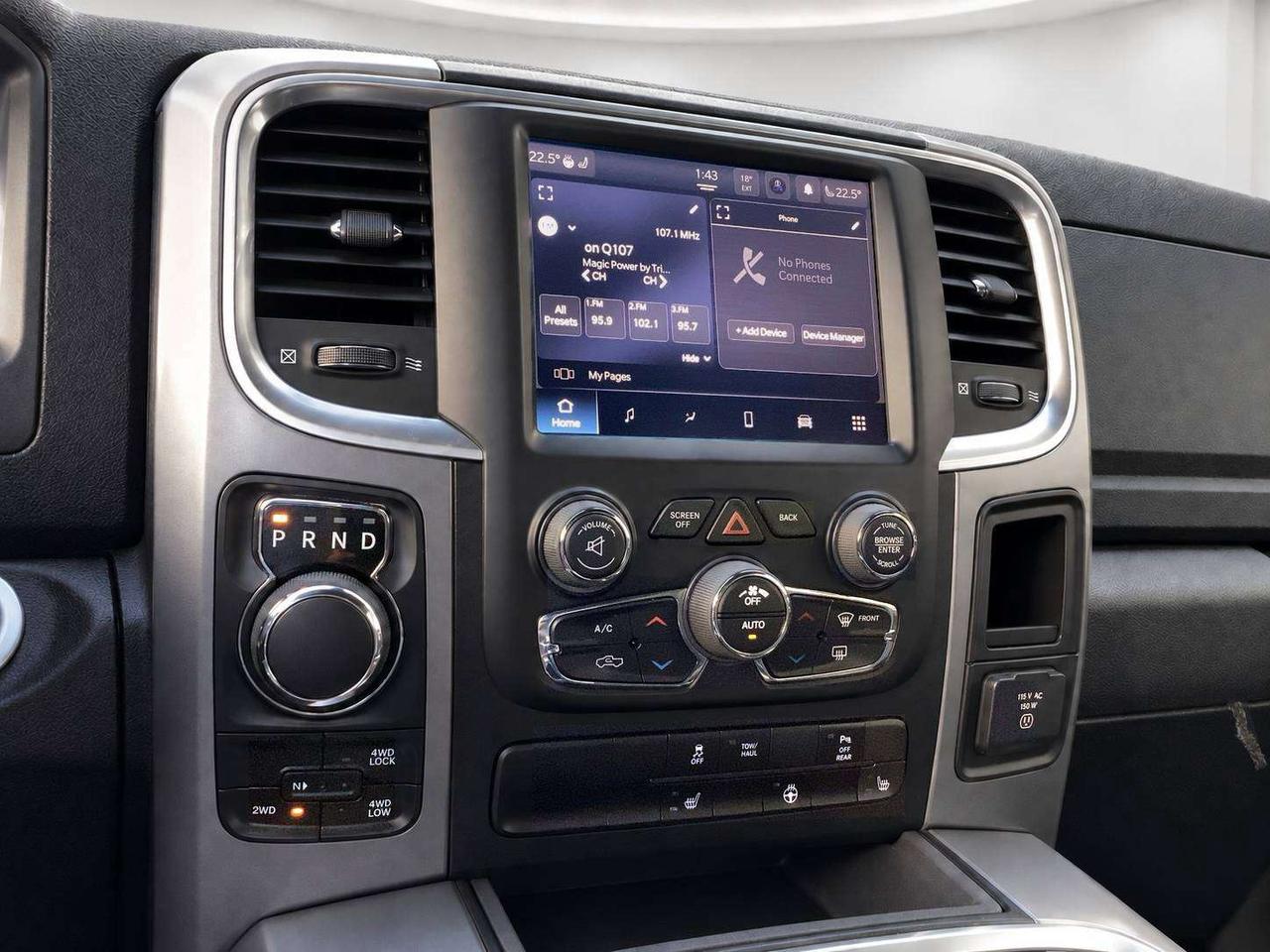 2024 RAM 1500 Warlock Crew V8 | Heated Seats | Bed Liner | 4X4 Photo