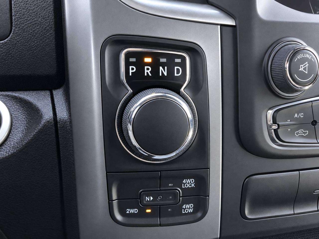 2024 RAM 1500 Warlock Crew V8 | Heated Seats | Bed Liner | 4X4 Photo
