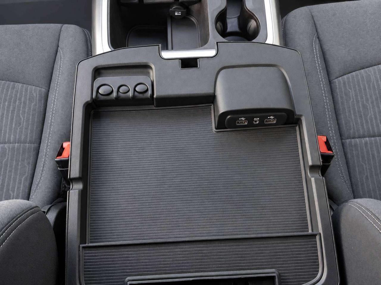 2024 RAM 1500 Warlock Crew V8 | Heated Seats | Bed Liner | 4X4 Photo