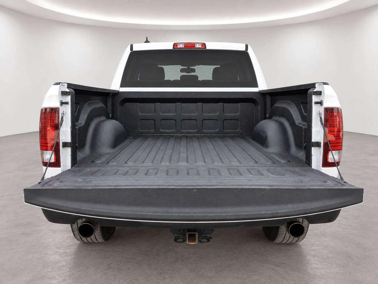 2024 RAM 1500 Warlock Crew V8 | Heated Seats | Bed Liner | 4X4 Photo