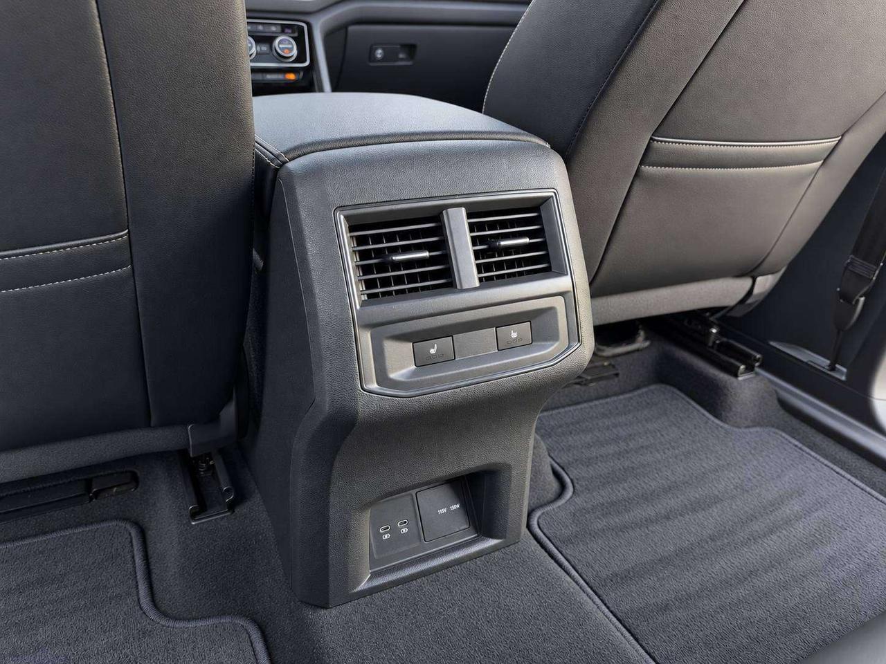 2022 Volkswagen Atlas Execline V6 R Line |Vented Leather |Panoroof |AWD Photo