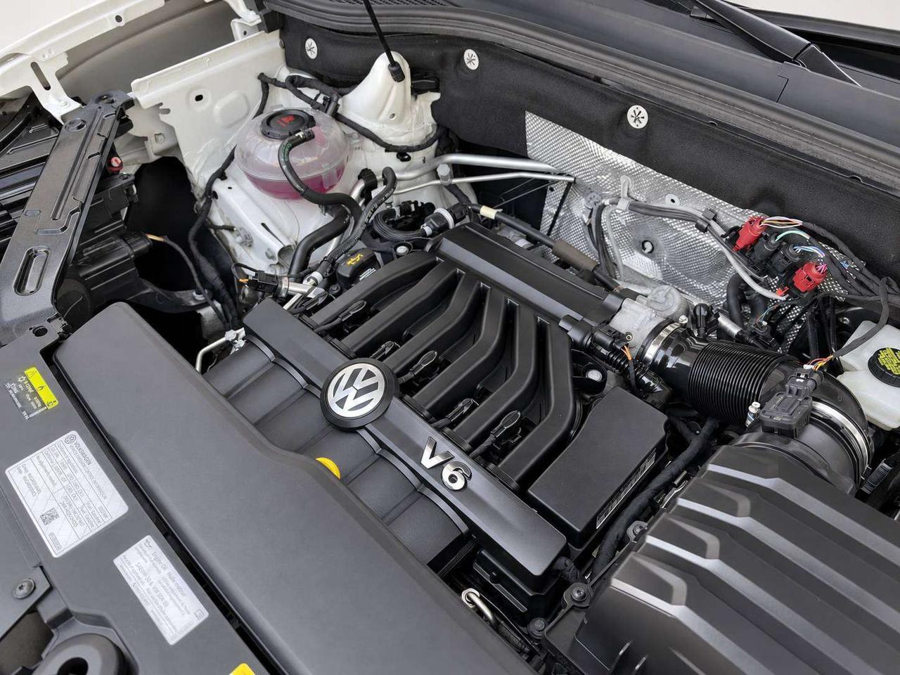 2022 Volkswagen Atlas Execline V6 R Line |Vented Leather |Panoroof |AWD Photo