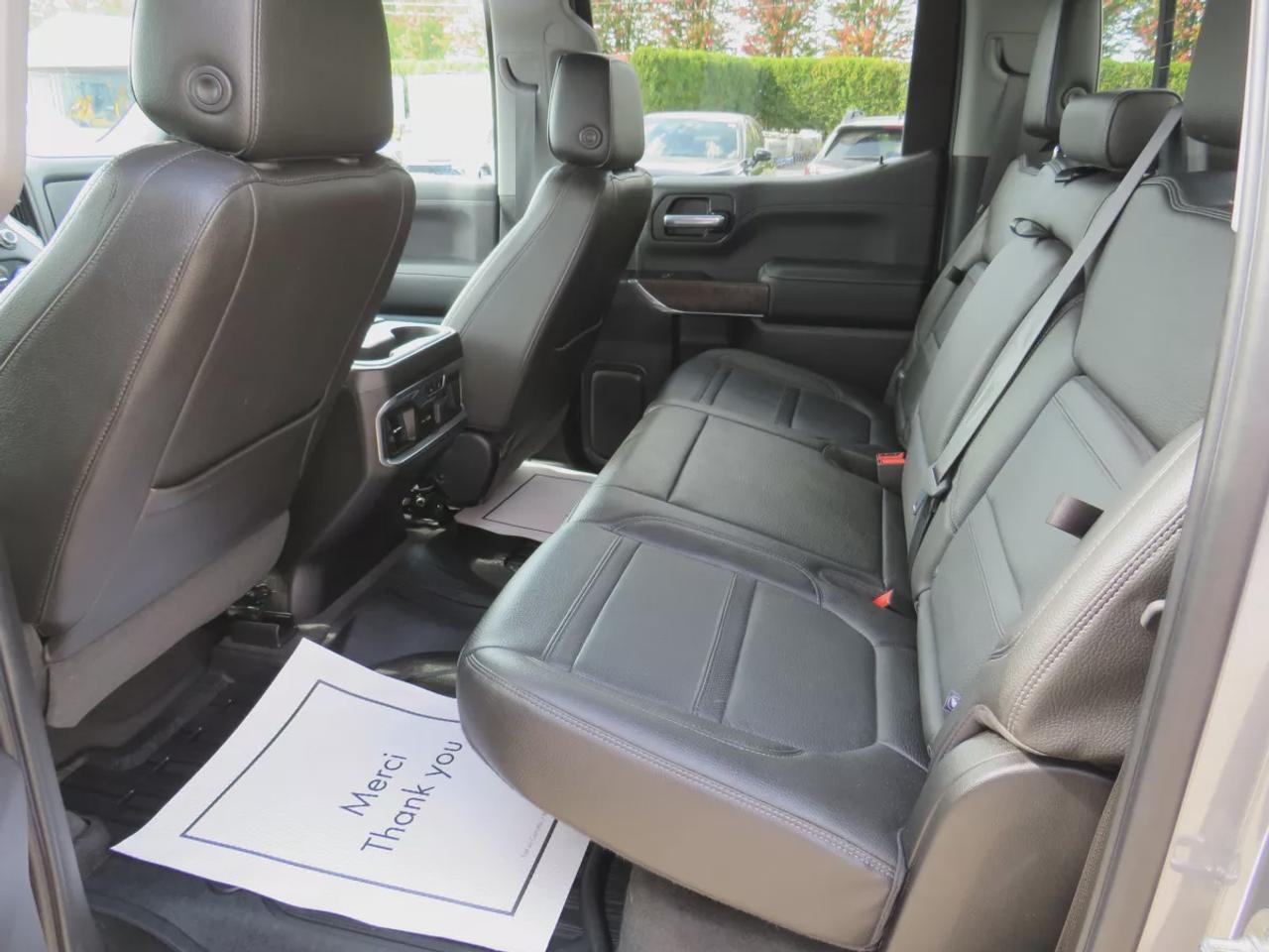 2019 GMC Sierra 1500 Denali | 4WD | Automatic | Crew Cab | Short Bed | Alloy Wheels | Leather Seats |  Power, Heated & Cooled Front Seats | Heated Rear Seats | Heated Steering Wheel |  Multi-Zone Climate Control | Back-Up Camera | Blind Spot Monitor | Cross Traffic Alert | La Photo