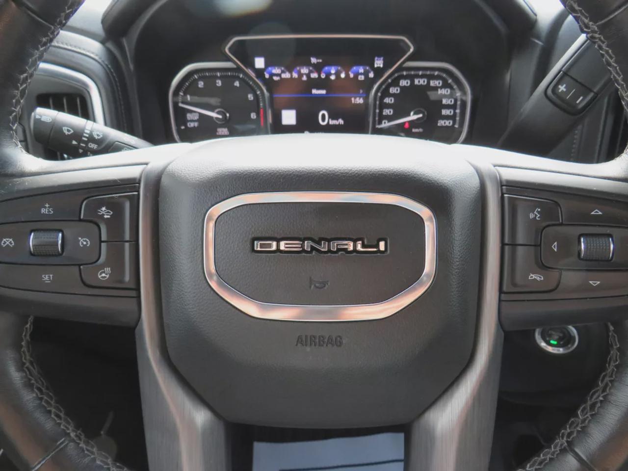 2019 GMC Sierra 1500 Denali | 4WD | Automatic | Crew Cab | Short Bed | Alloy Wheels | Leather Seats |  Power, Heated & Cooled Front Seats | Heated Rear Seats | Heated Steering Wheel |  Multi-Zone Climate Control | Back-Up Camera | Blind Spot Monitor | Cross Traffic Alert | La Photo