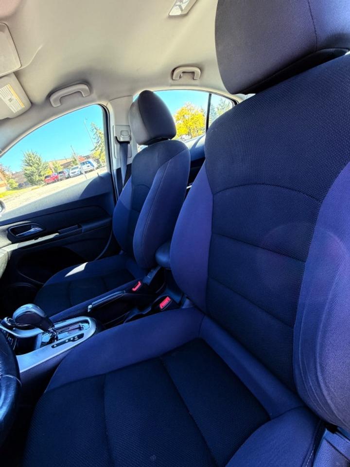 2014 Chevrolet Cruze 1LT Auto 4dr Sedan Automatic Photo