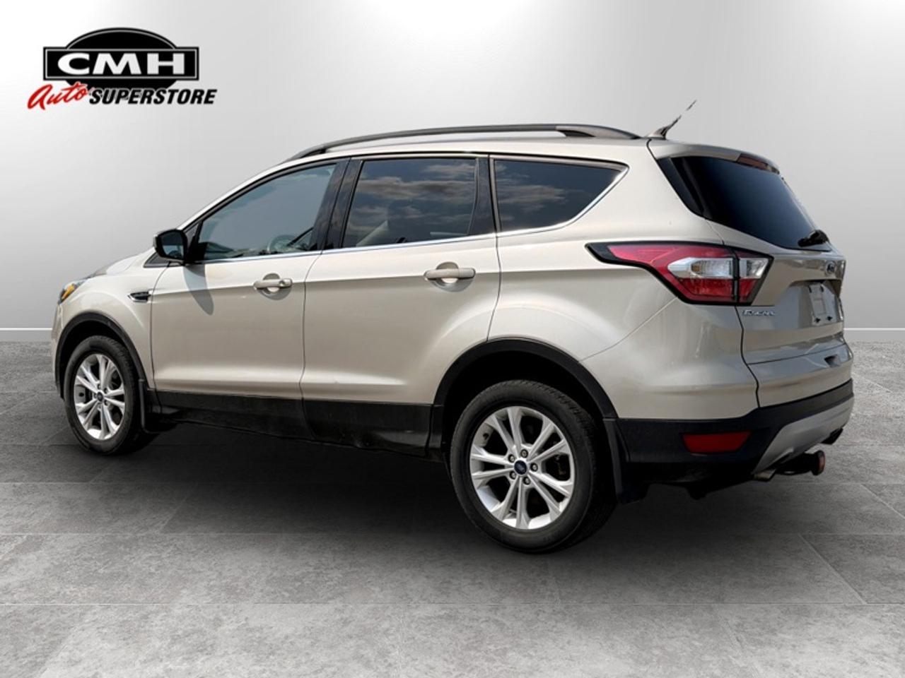 2018 Ford Escape SEL Photo