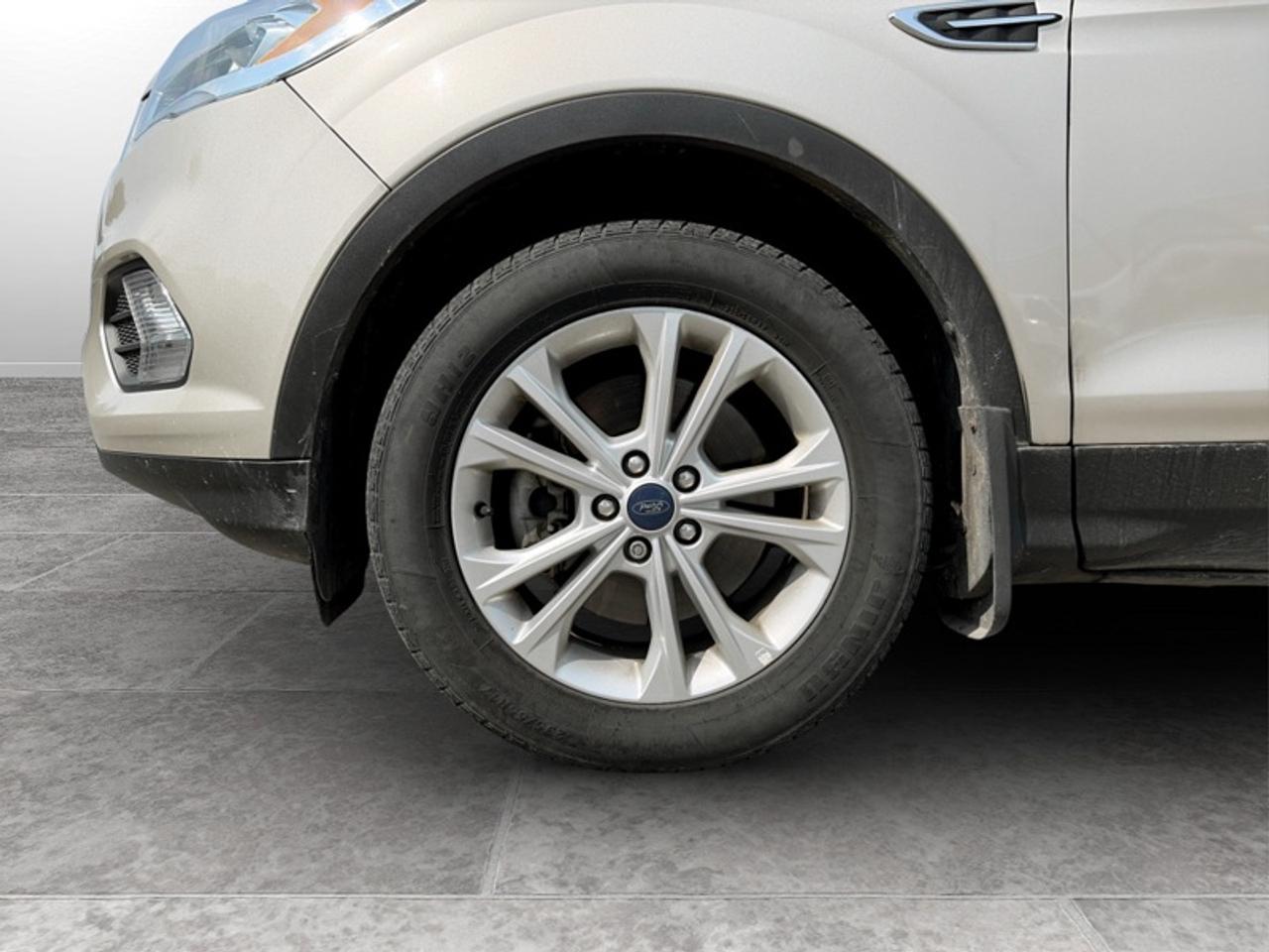 2018 Ford Escape SEL Photo