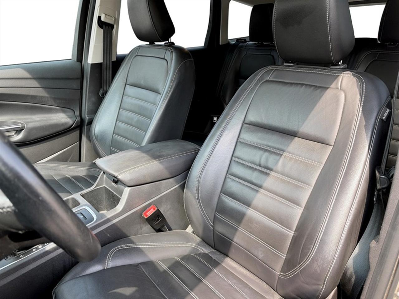 2018 Ford Escape SEL Photo
