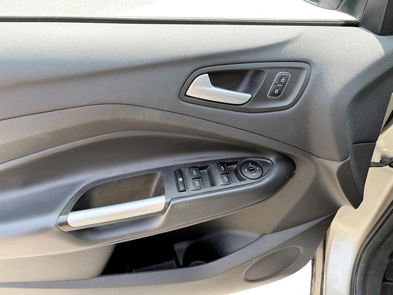 2018 Ford Escape SEL Photo