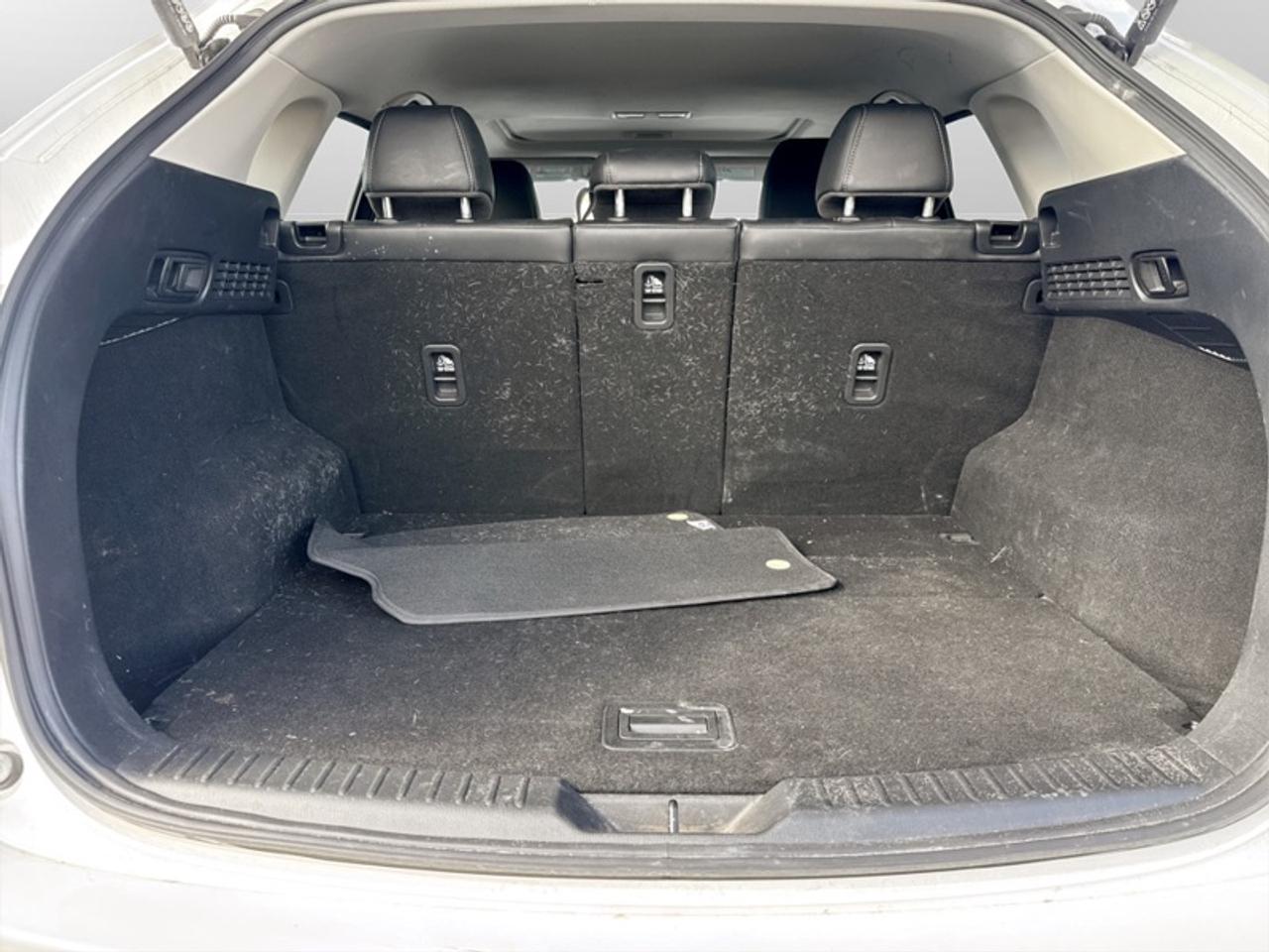 2024 Mazda CX-5 GT  **GREAT MILEAGE** Photo