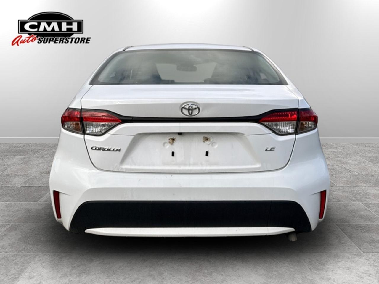 2022 Toyota Corolla LE Photo