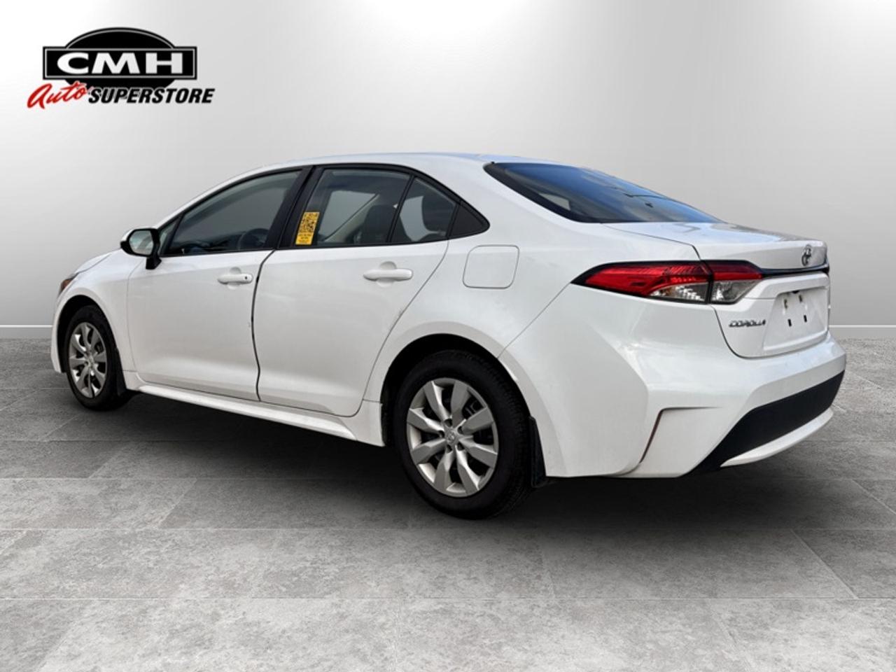 2022 Toyota Corolla LE Photo