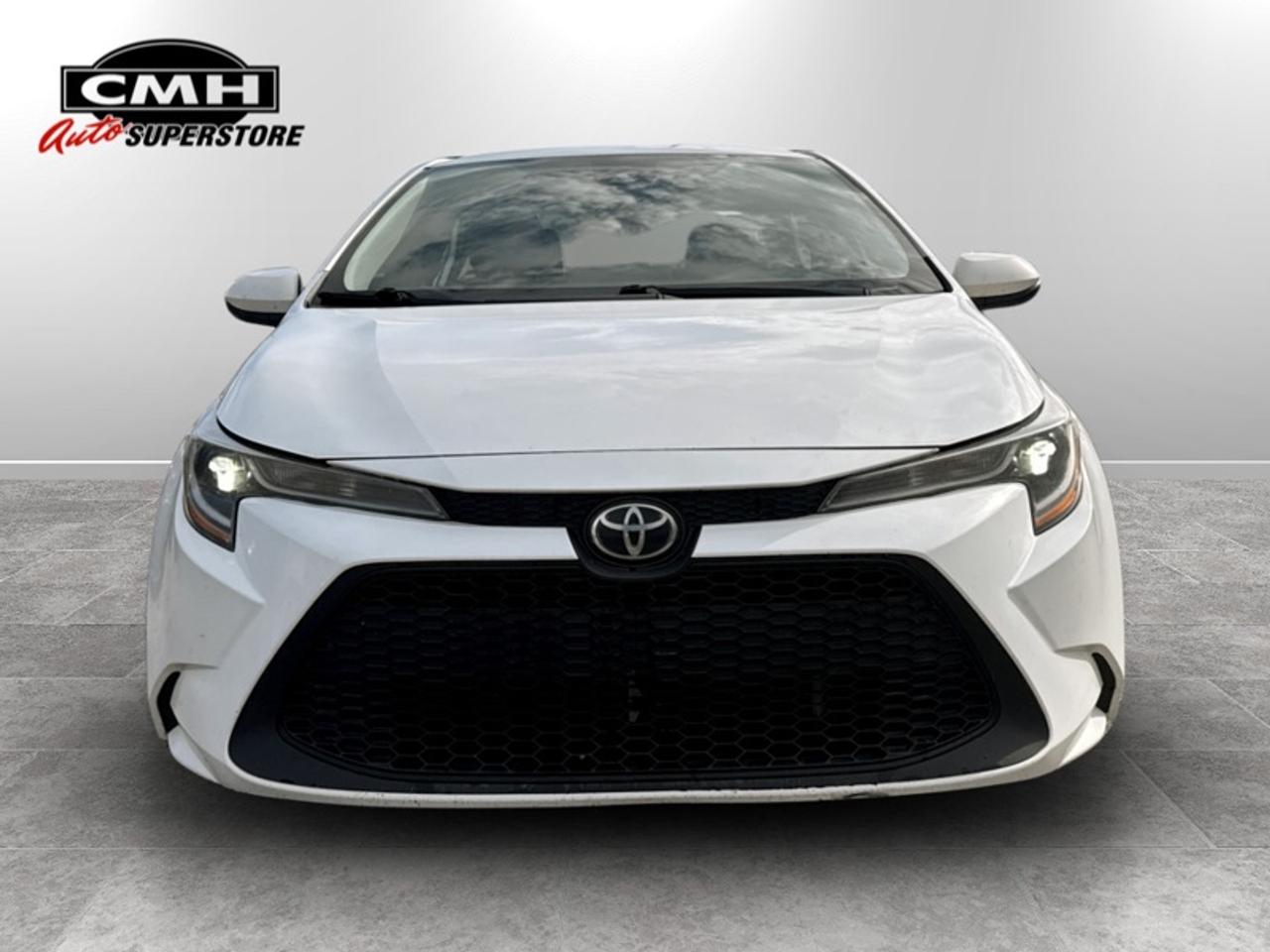 2022 Toyota Corolla LE Photo