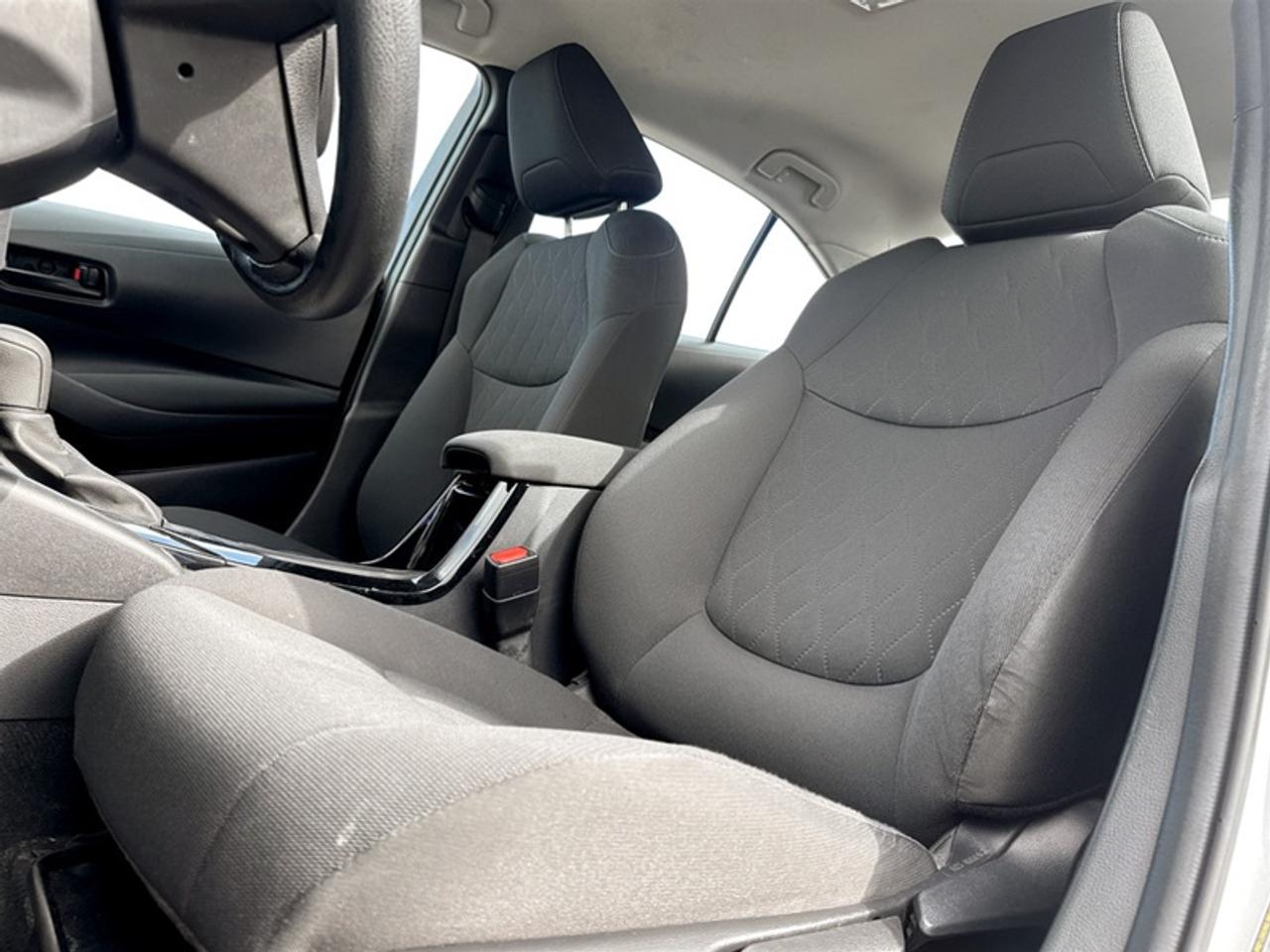 2022 Toyota Corolla LE Photo