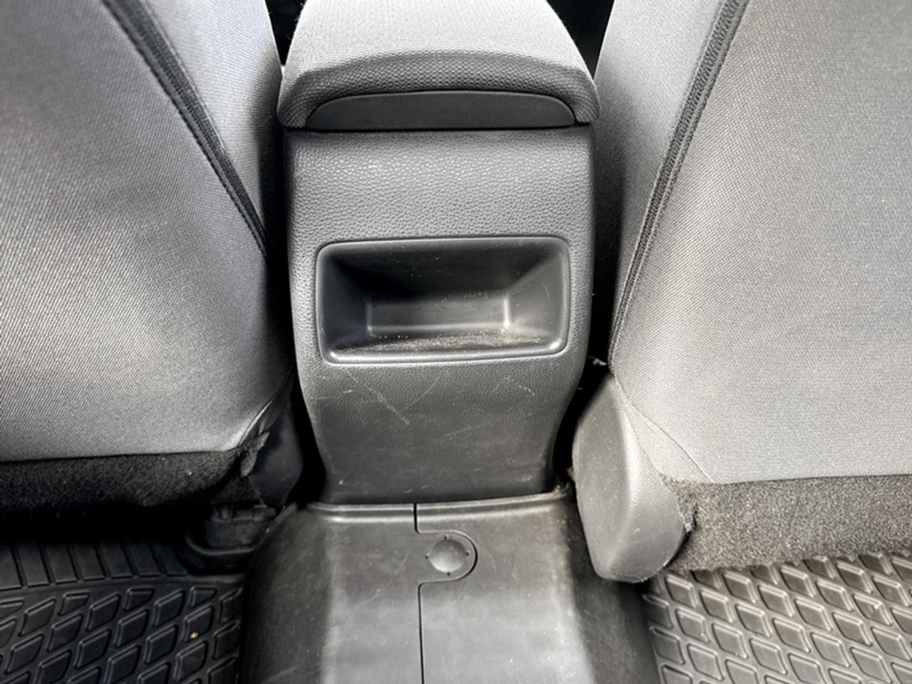 2022 Toyota Corolla LE Photo